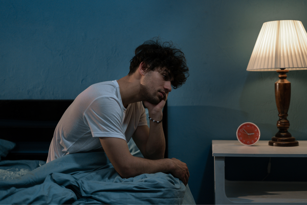 睡眠の質が悪いと肌の健康に影響を与える可能性がありますか？
